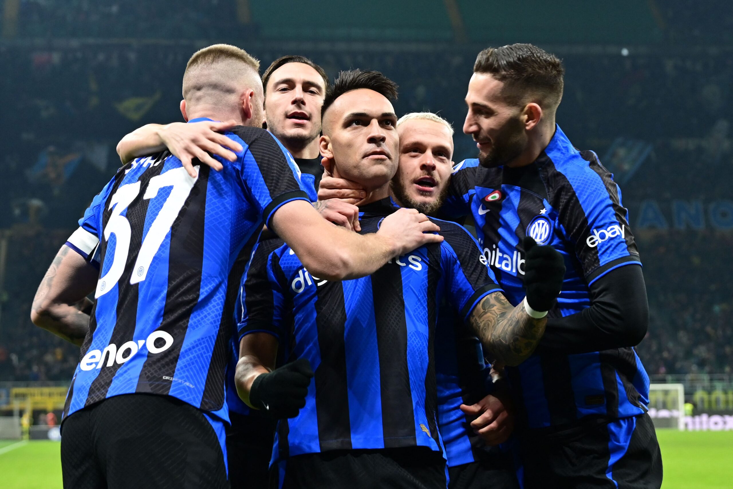 Live streaming inter milan. Мартинес Интер.