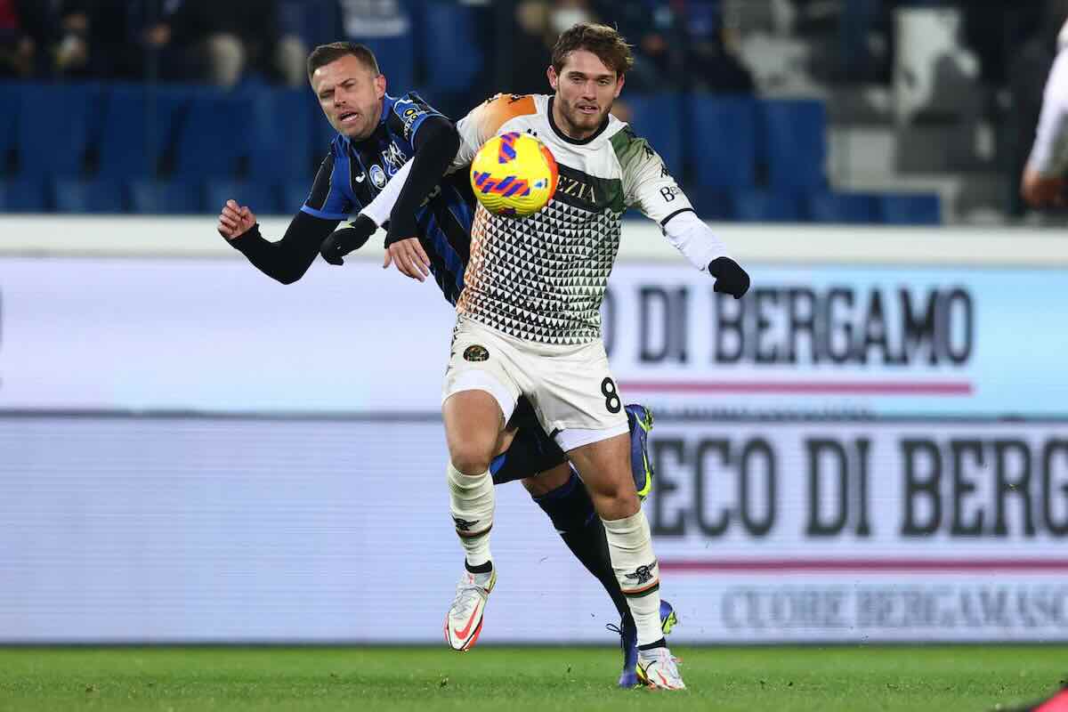 L'annuncio spiazza l'Inter, non è ancora fatta