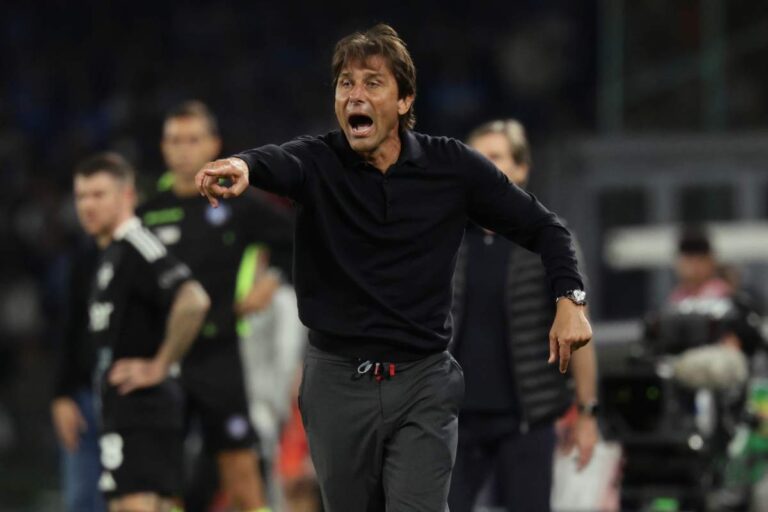 Antonio Conte pronto a beffare Inter e Juventus sul calciomercato