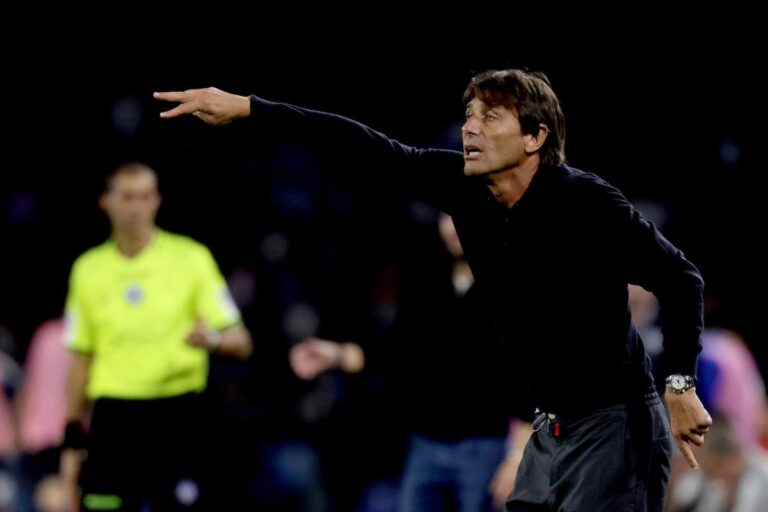 Antonio Conte pronto a beffare l'Inter col suo Napoli