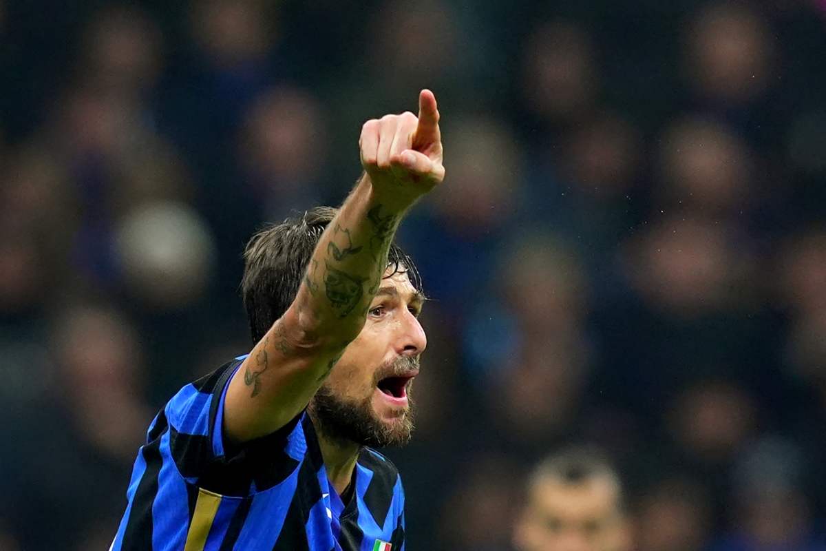 Inter, si allungano i tempi per Acerbi