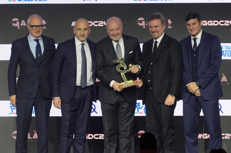 Dirigenza Inter premiata